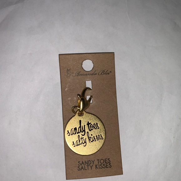 Amanda Blu Heartfelt Emotions Clip-On Medallion - Picture 2 of 2